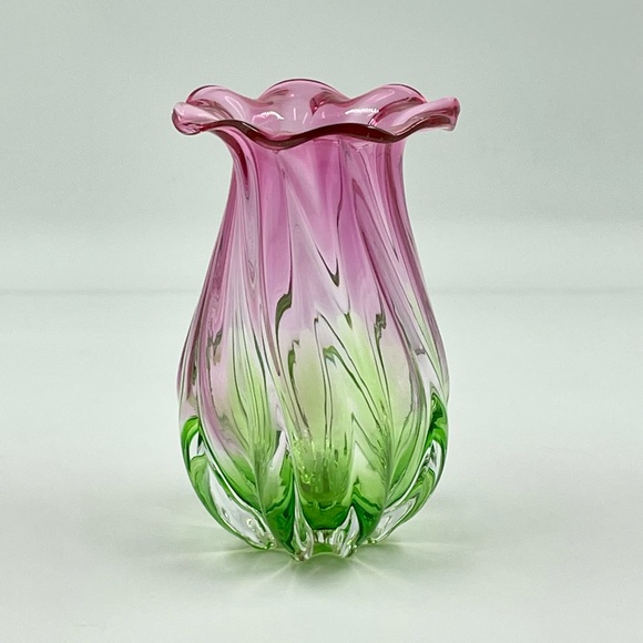 Teleflora Gift Violet Green Swirl Vase (Made in China) - Picture 1 of 11
